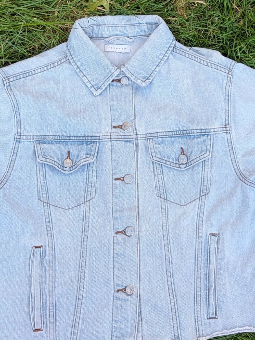 Topshop Light Wash Raw Hem Cropped Denim Jacket US Sz 4